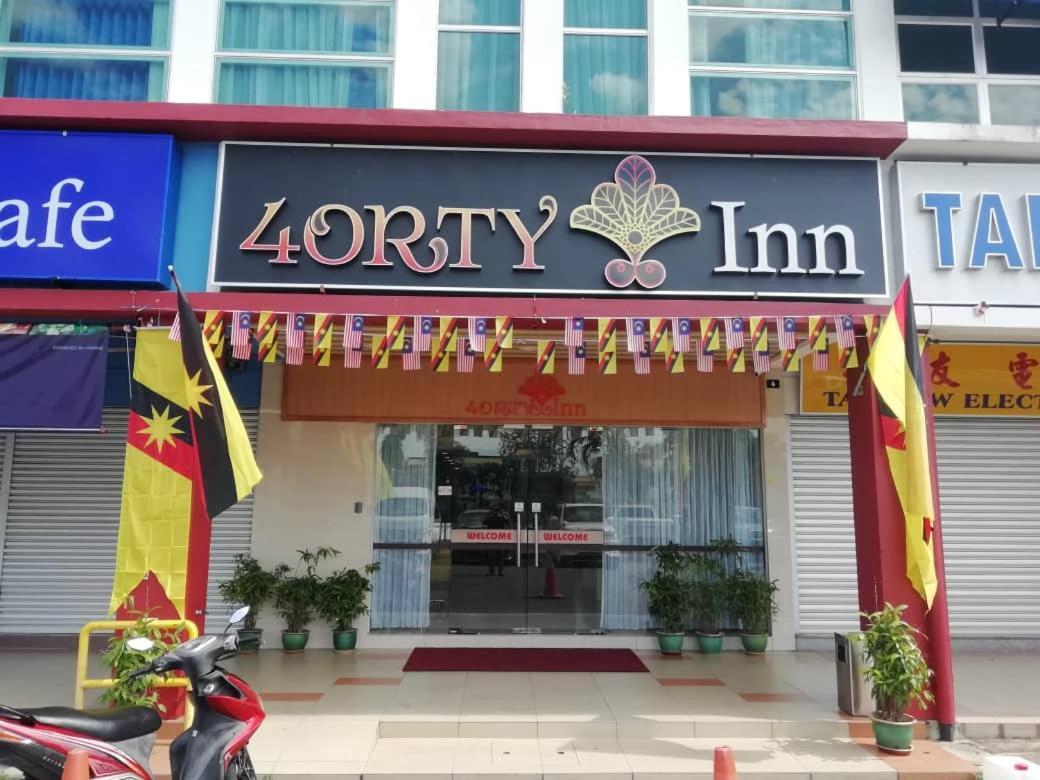 4Orty Inn Bintulu Eksteriør bilde