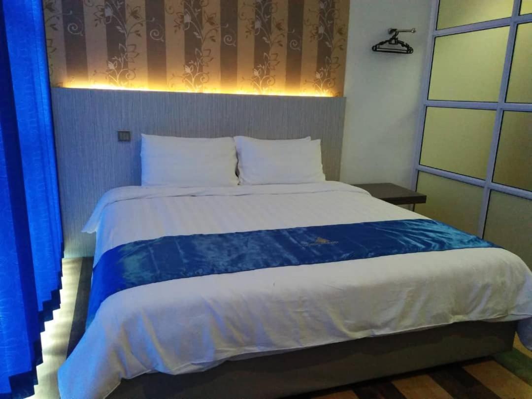 4Orty Inn Bintulu Eksteriør bilde