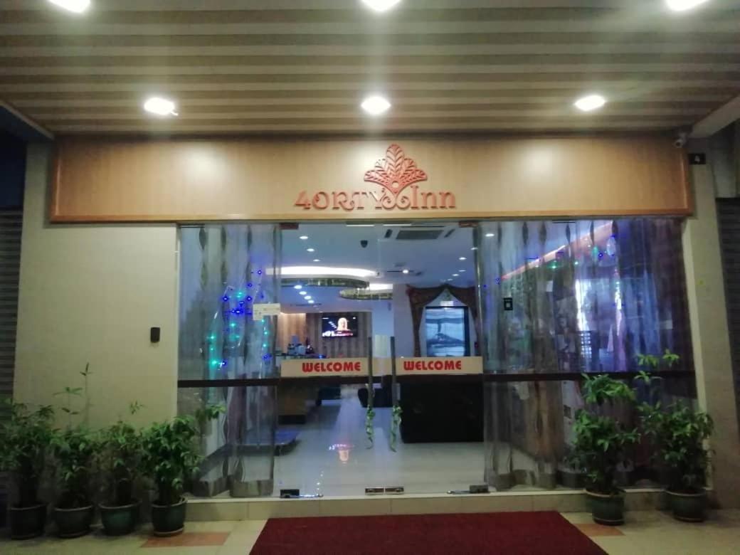 4Orty Inn Bintulu Eksteriør bilde