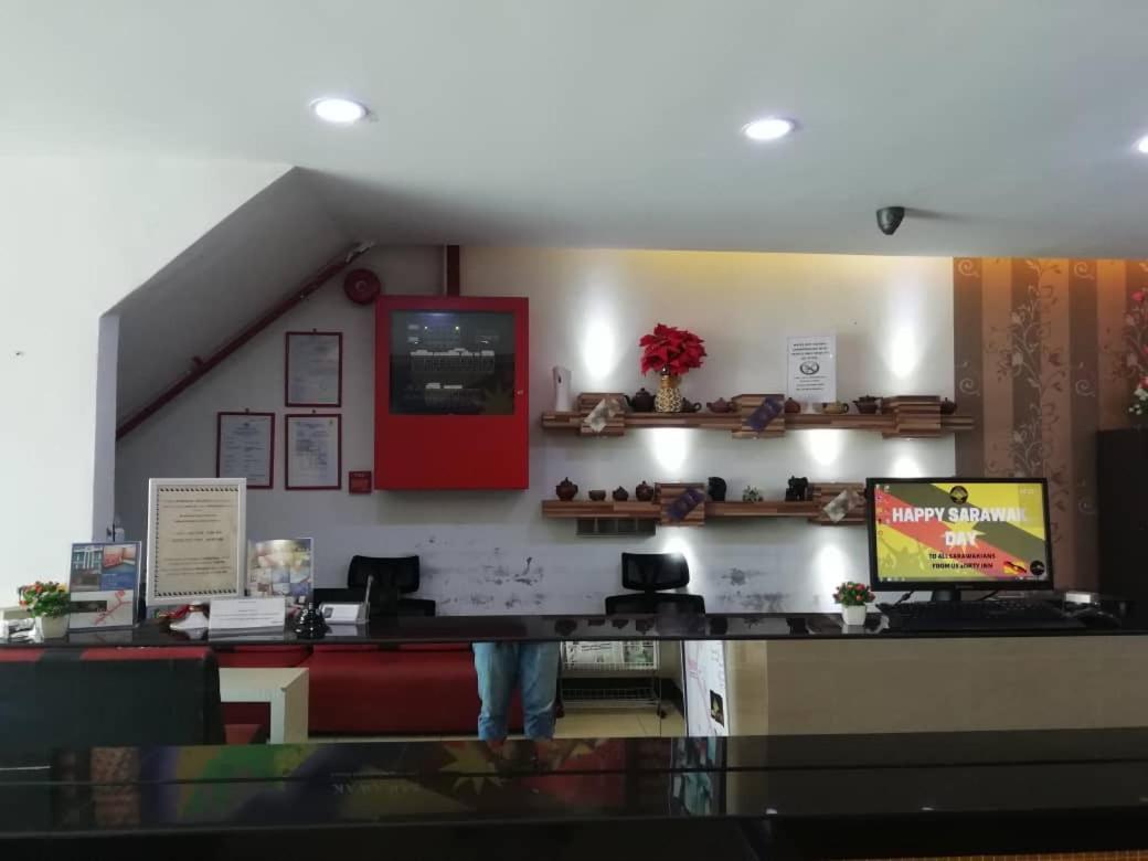 4Orty Inn Bintulu Eksteriør bilde