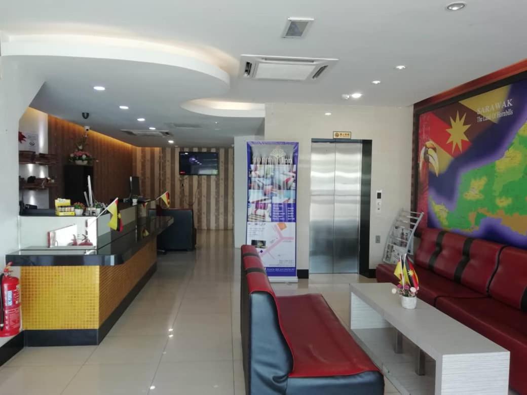 4Orty Inn Bintulu Eksteriør bilde