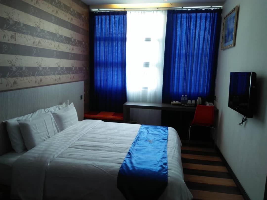 4Orty Inn Bintulu Eksteriør bilde